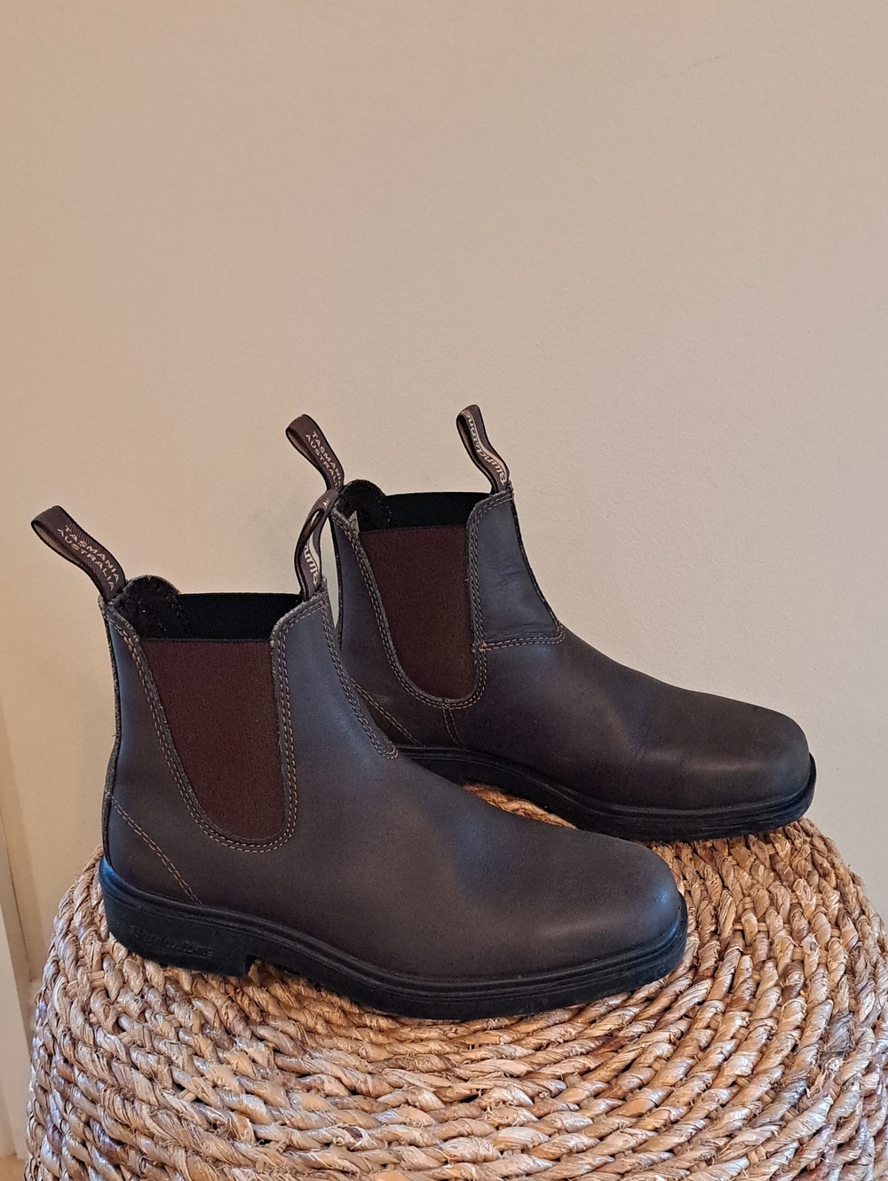 Blundstone Womens Original Chelsea Stout Brown Waterproof Leather Ankle Boots 8